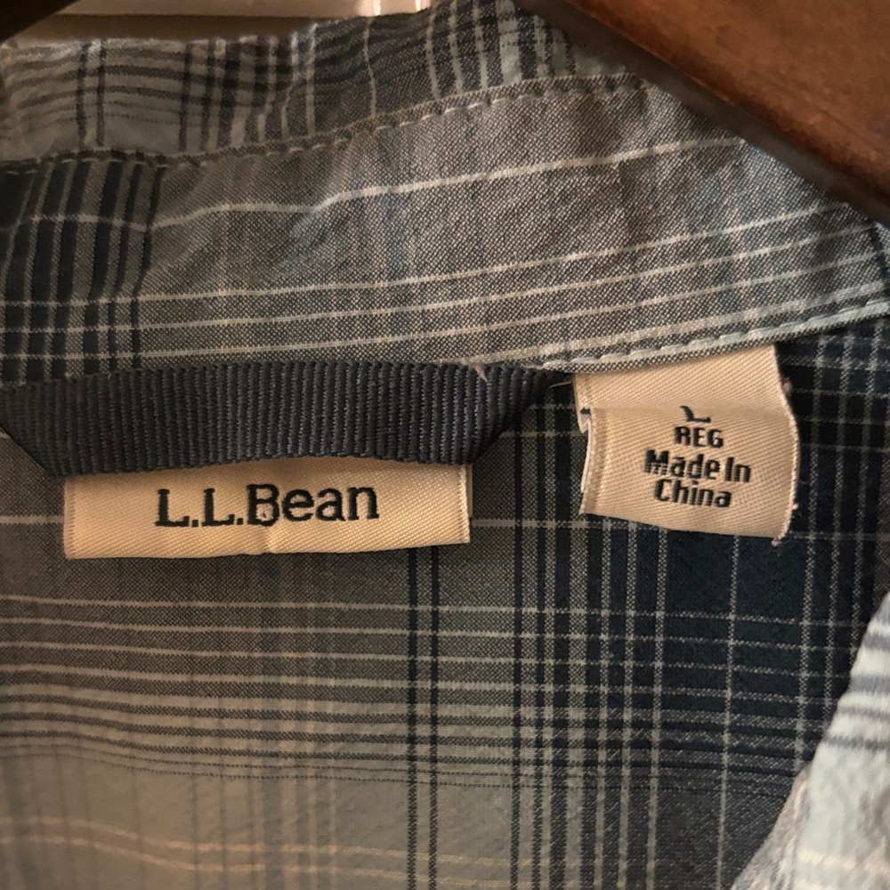 L.L. Bean Women's Blue and White Plaid Shirt Sz Large Hiking Outdoors Gorpcore - Picture 2 of 5